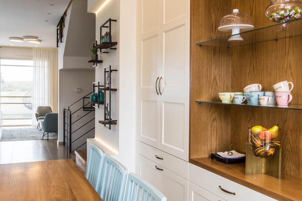 חדר אוכל כפרי מודרני